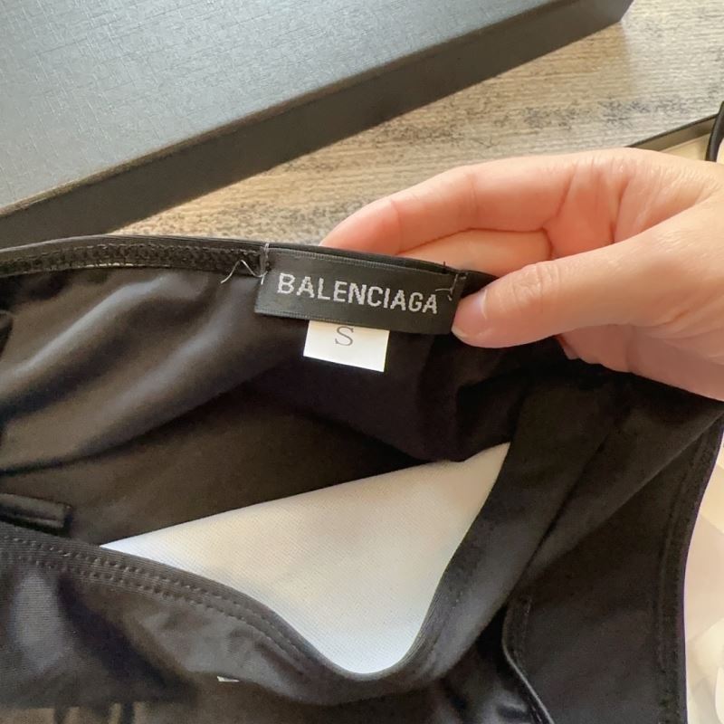 BALENCIAGA